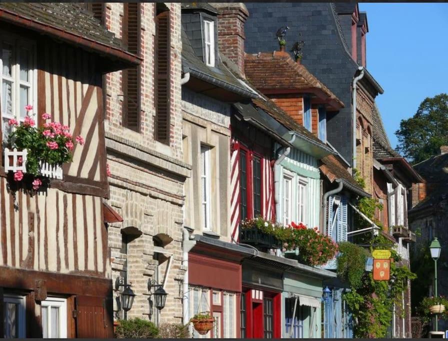 Maison A Colombages Pres De Deauville, Trouville Formentin Kültér fotó